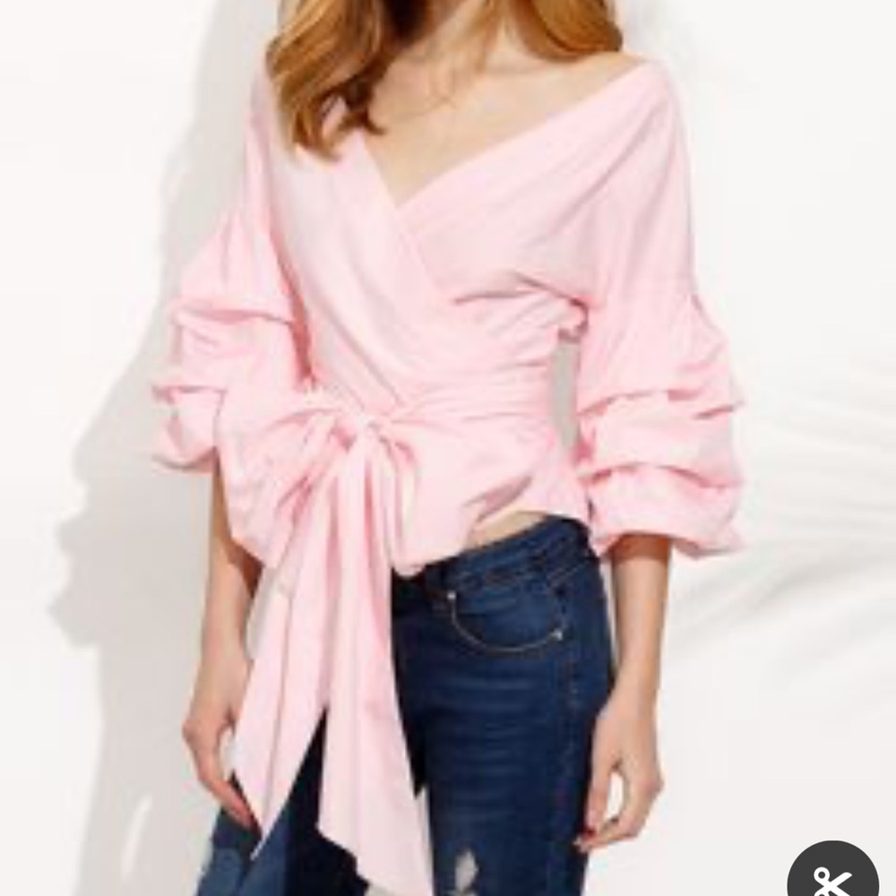 🌸Miss Selfridge🌸 wrap around shirt with puff sleeves🌸 - Picture 4 of 12